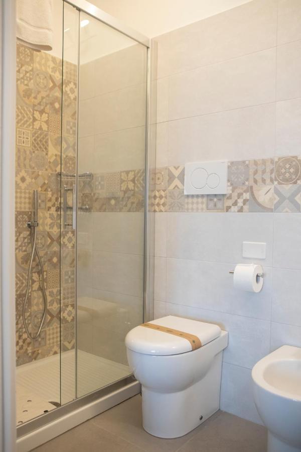 Un Passo Dal Mare - Guest House Lido Di Fondi Εξωτερικό φωτογραφία