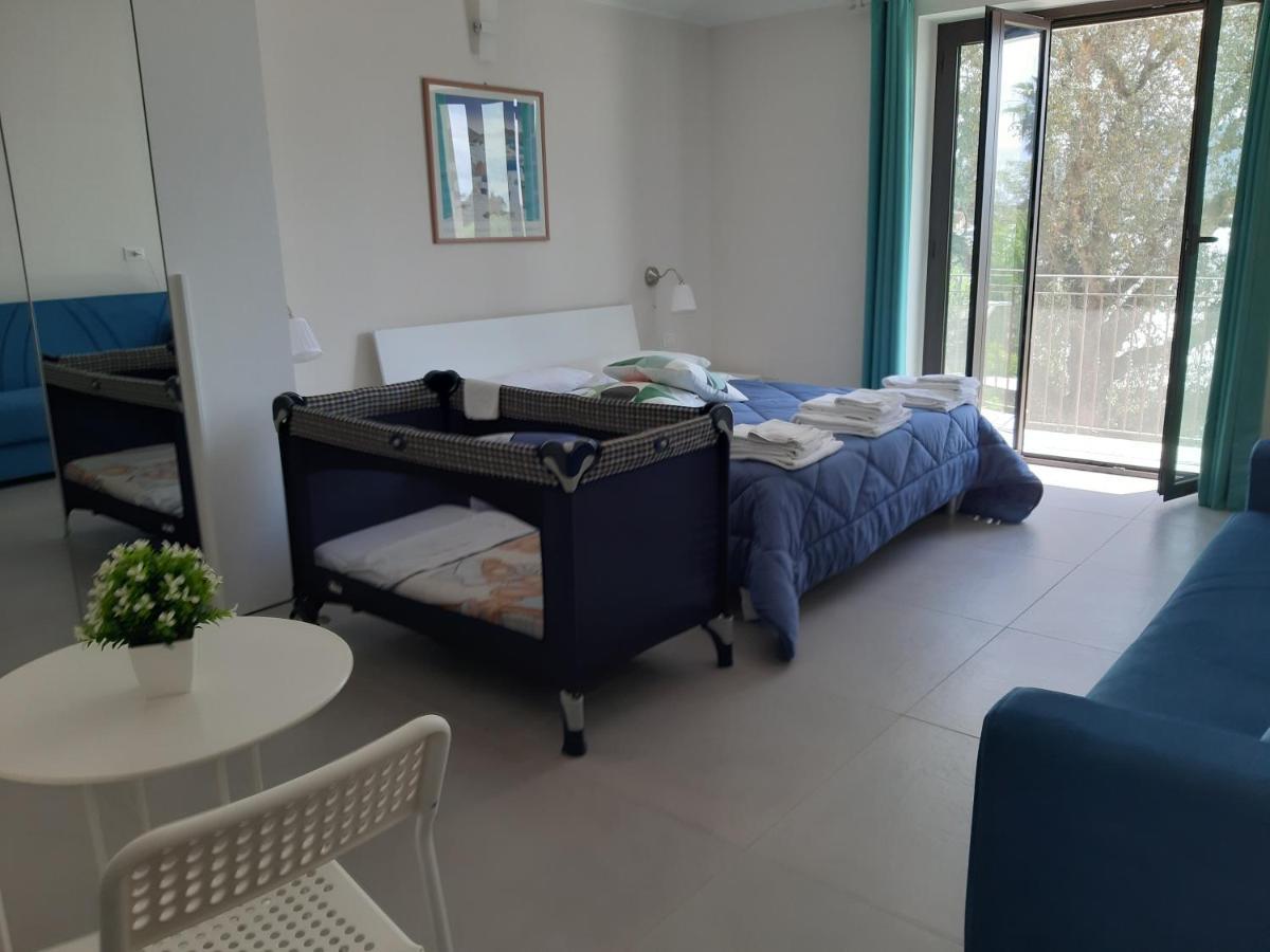Un Passo Dal Mare - Guest House Lido Di Fondi Εξωτερικό φωτογραφία