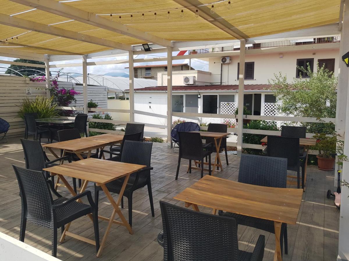Un Passo Dal Mare - Guest House Lido Di Fondi Εξωτερικό φωτογραφία