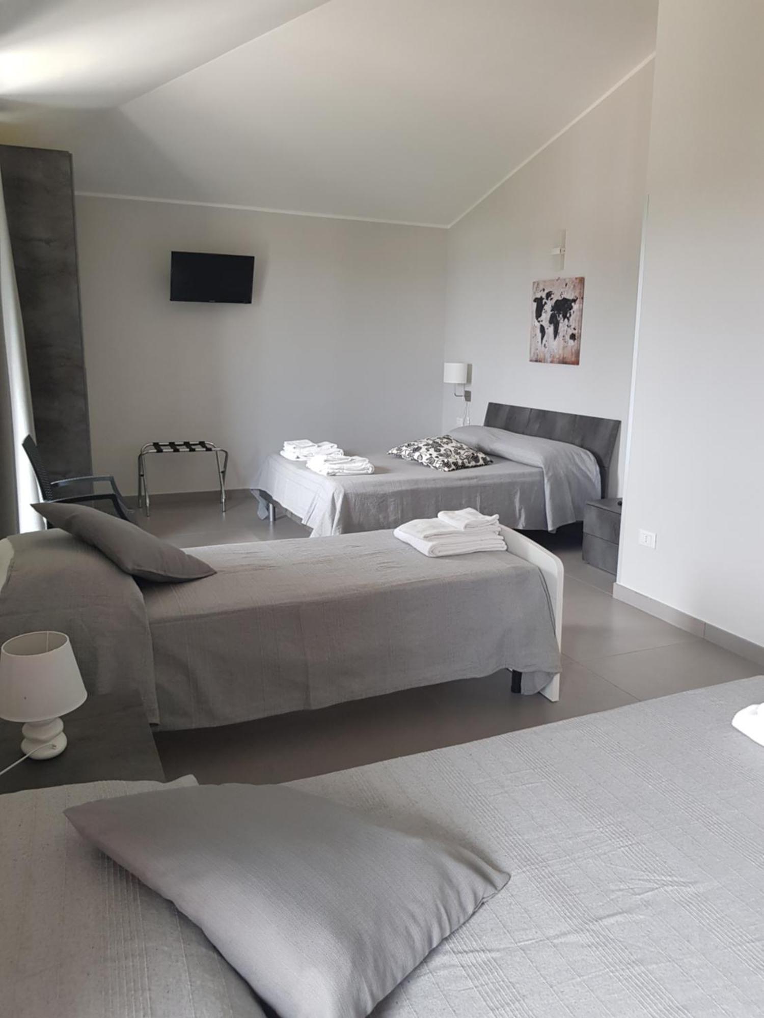 Un Passo Dal Mare - Guest House Lido Di Fondi Εξωτερικό φωτογραφία