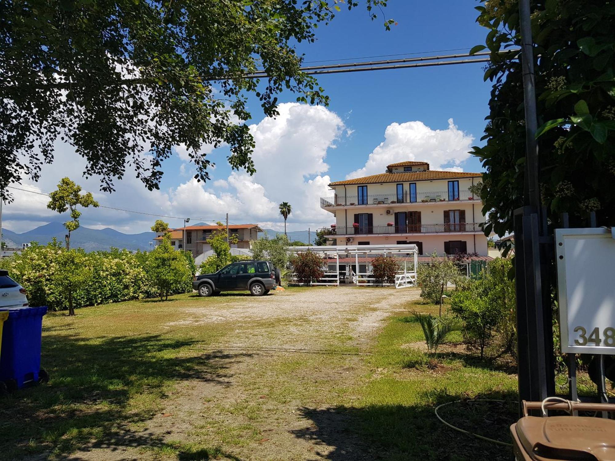 Un Passo Dal Mare - Guest House Lido Di Fondi Εξωτερικό φωτογραφία